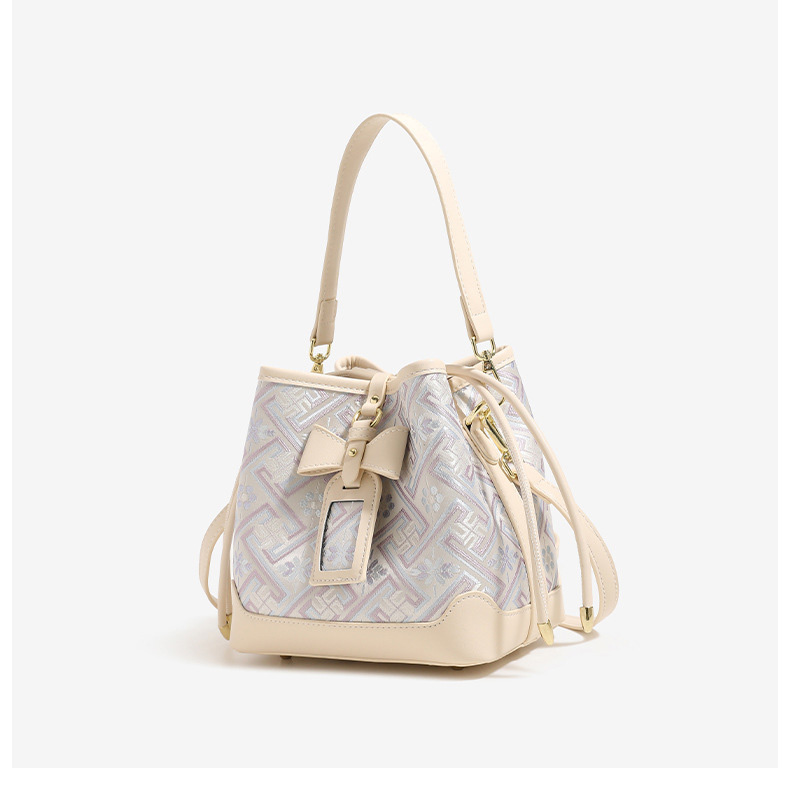 Cute Large Capacity Embroidery Handmade Brocade Pattern Lucuky Handbag