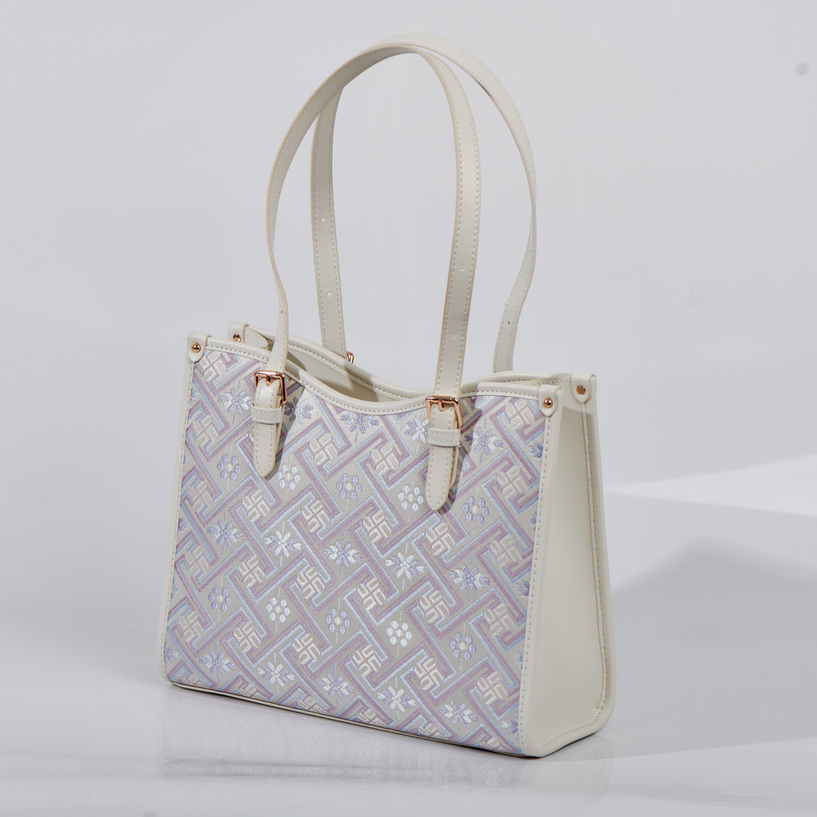 Vintage Embroidery Large Size Handwoven Zhuang Pattern Fashion Daily Tote Bag