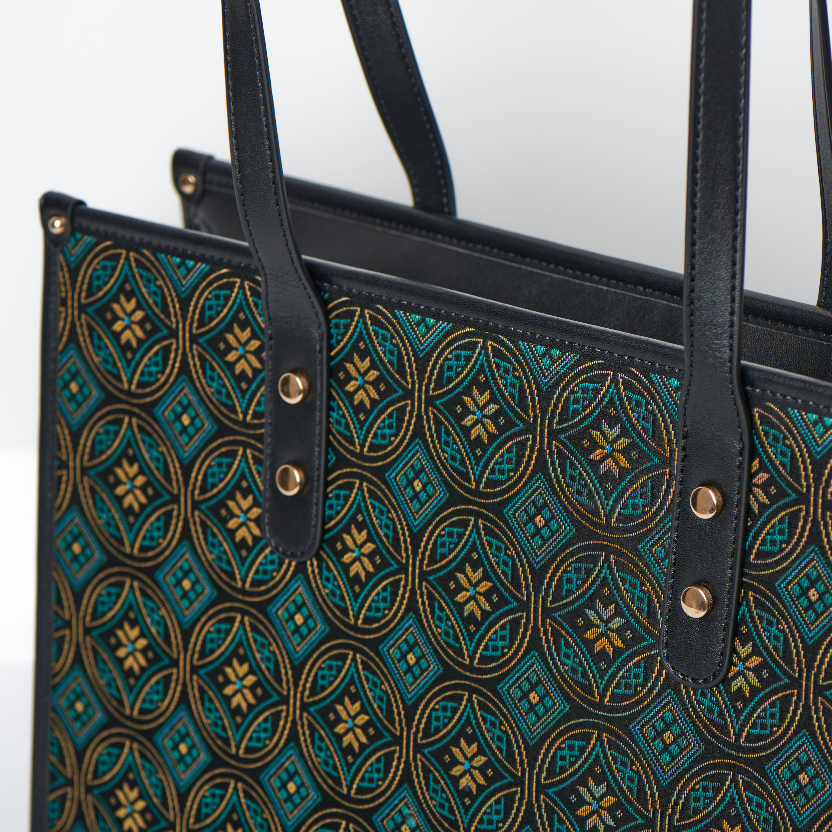 Classical Embroidery Large Size Handmade Brocade Pattern Vintage Daily Tote Bag