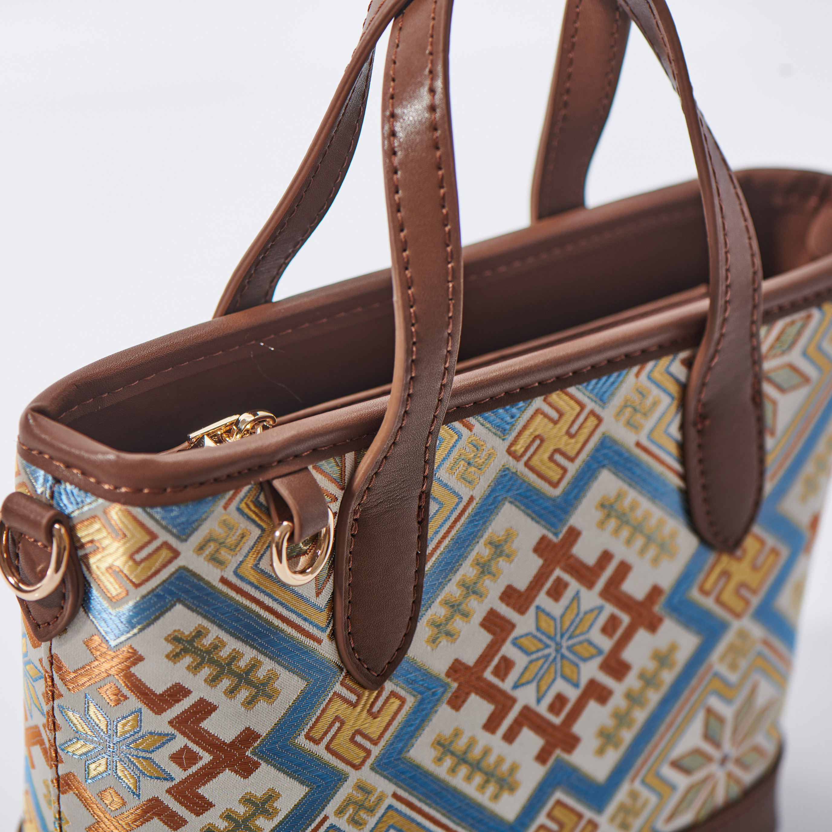 Boho Small Size Embroidery Handmade Zhuang Pattern Handag