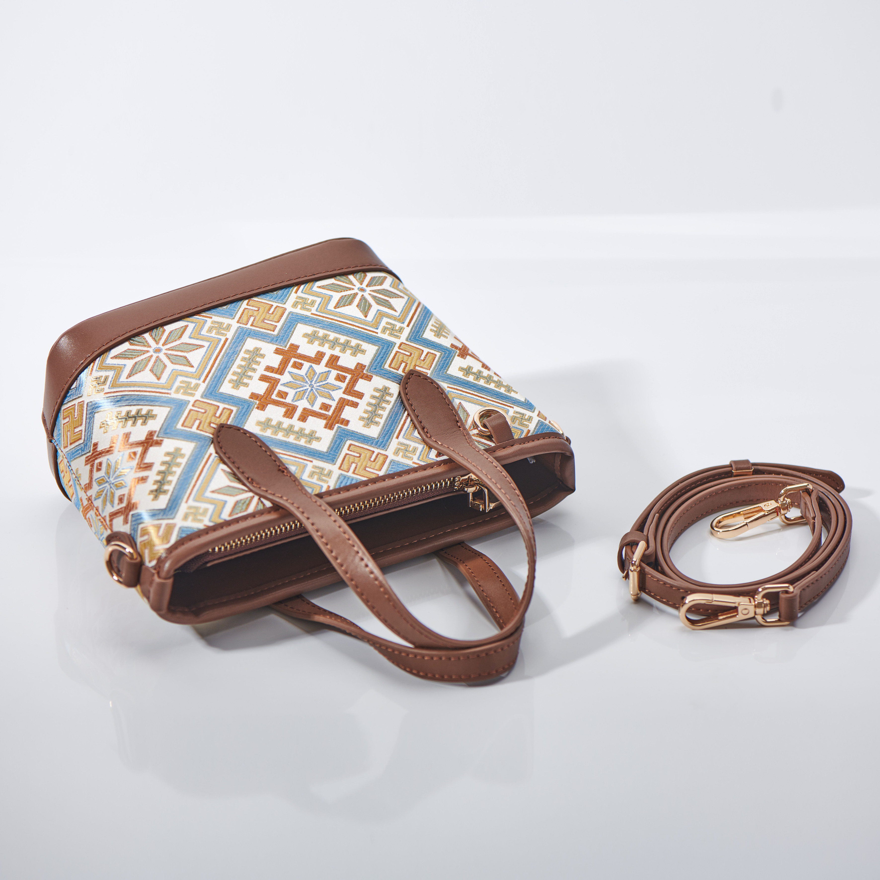 Boho Small Size Embroidery Handmade Zhuang Pattern Handag