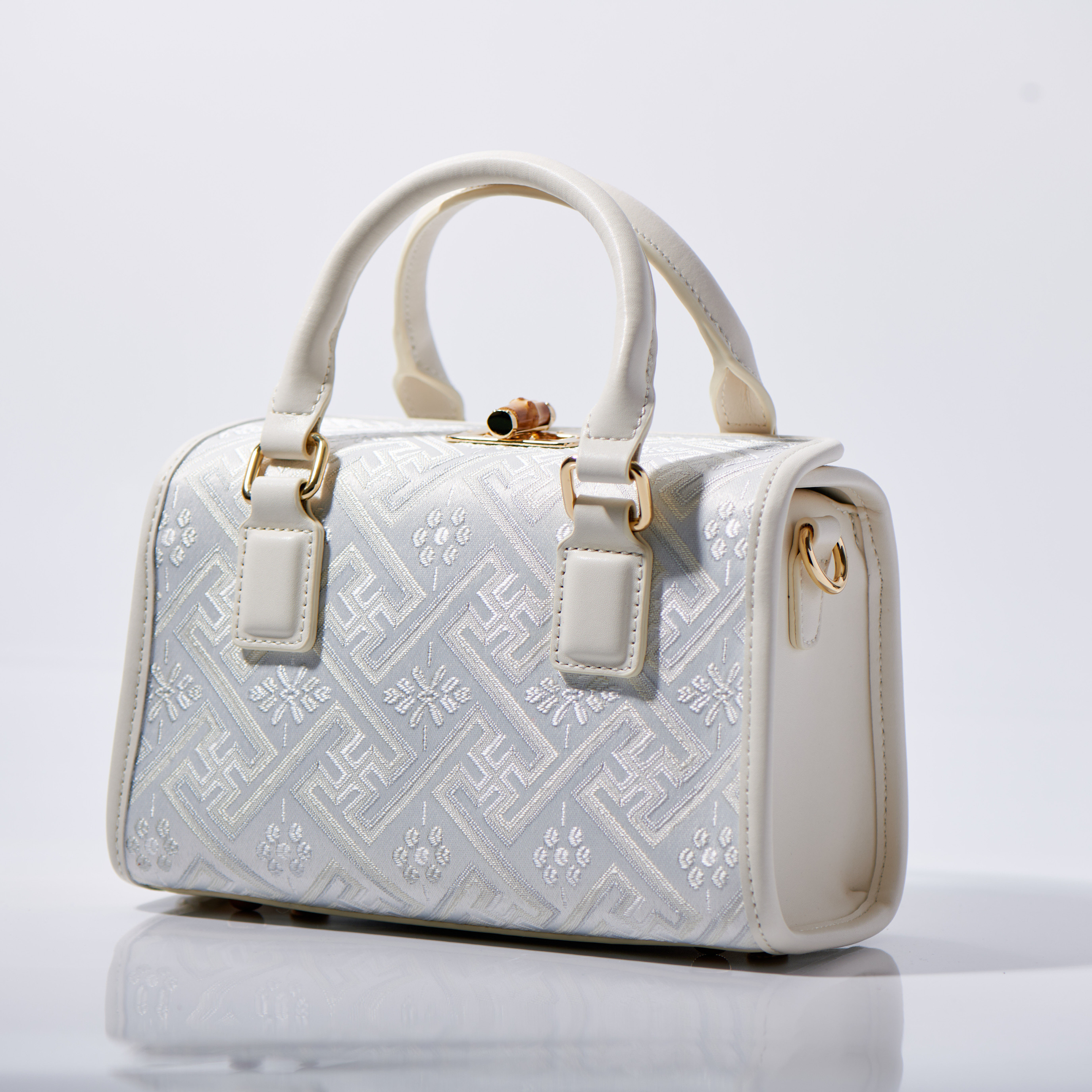 Medium Size Boho Embroidery Fanshion Handmade Brocade Pattern Handbag