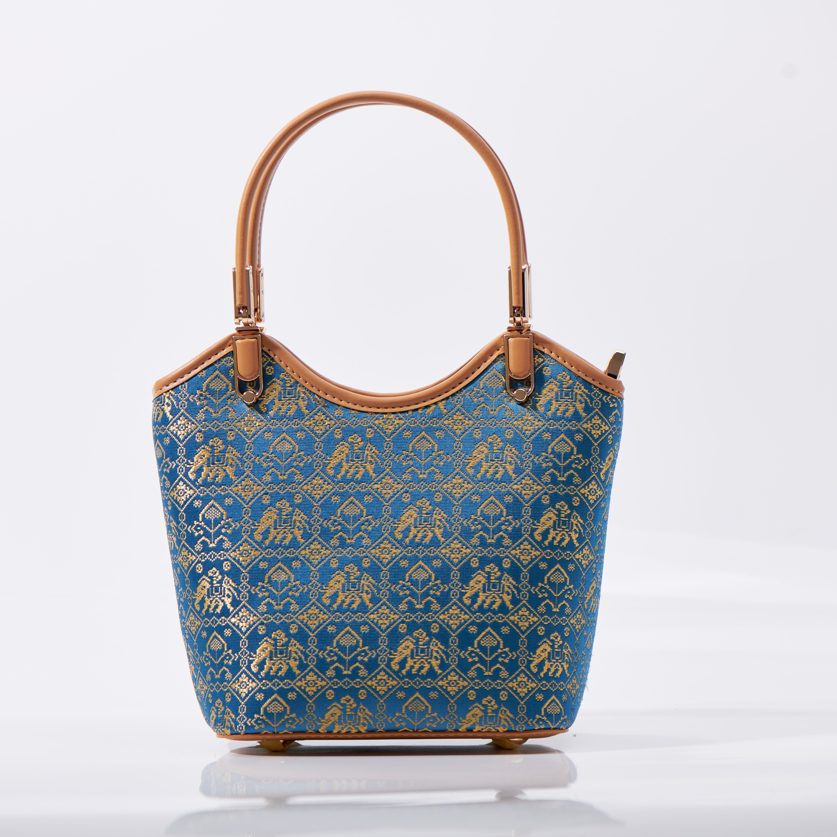 Large Capacity Retro Style Handmade Brocade Daily Bucket HandBag