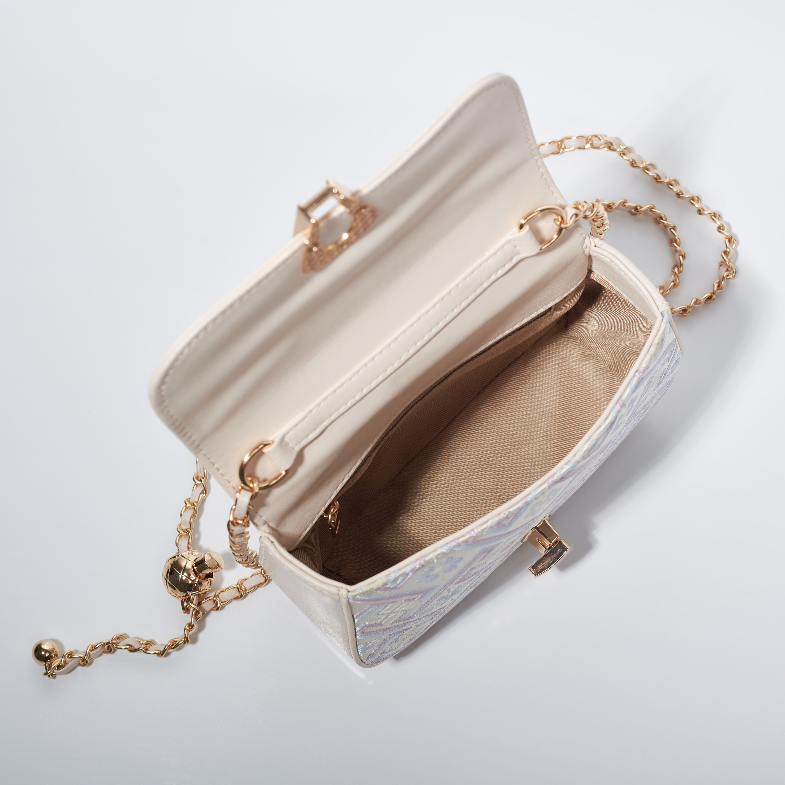 Cute Embroidery Small Size Handwoven Zhuang Pattern Modern Daily Shoulder Bag
