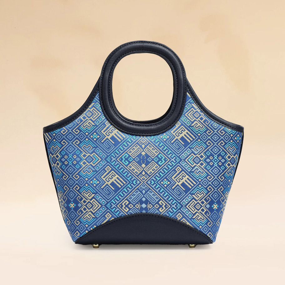 Boho Medium Size Large Capacity Embroidery Handwoven Zhuang Pattern Handag