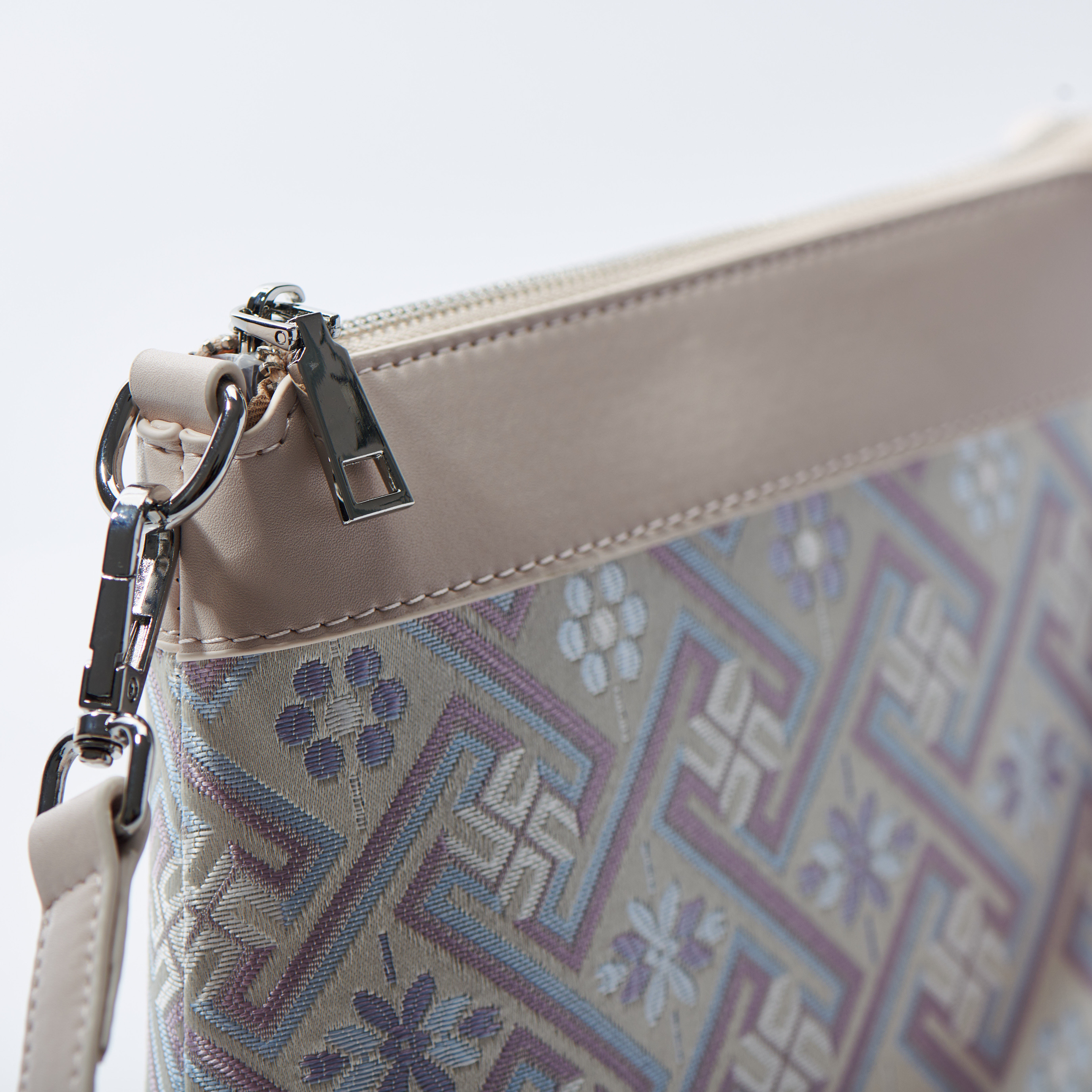 Ancient Embroidery Small Size Cute Handmade Brocade Patter Shoulder Bag