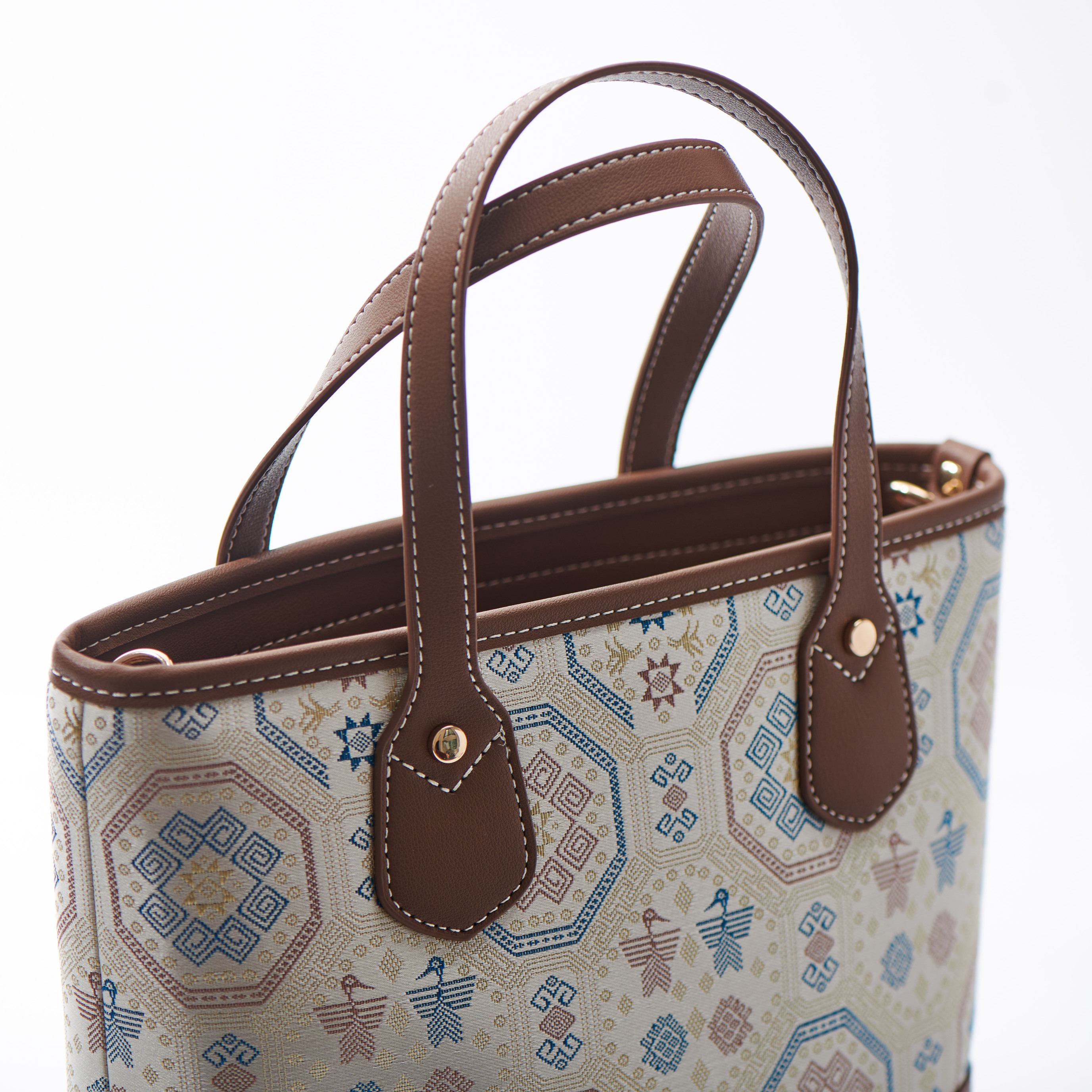 Panda Medium Size Embroidery Handmade Brocade Pattern Fanshion Handbag