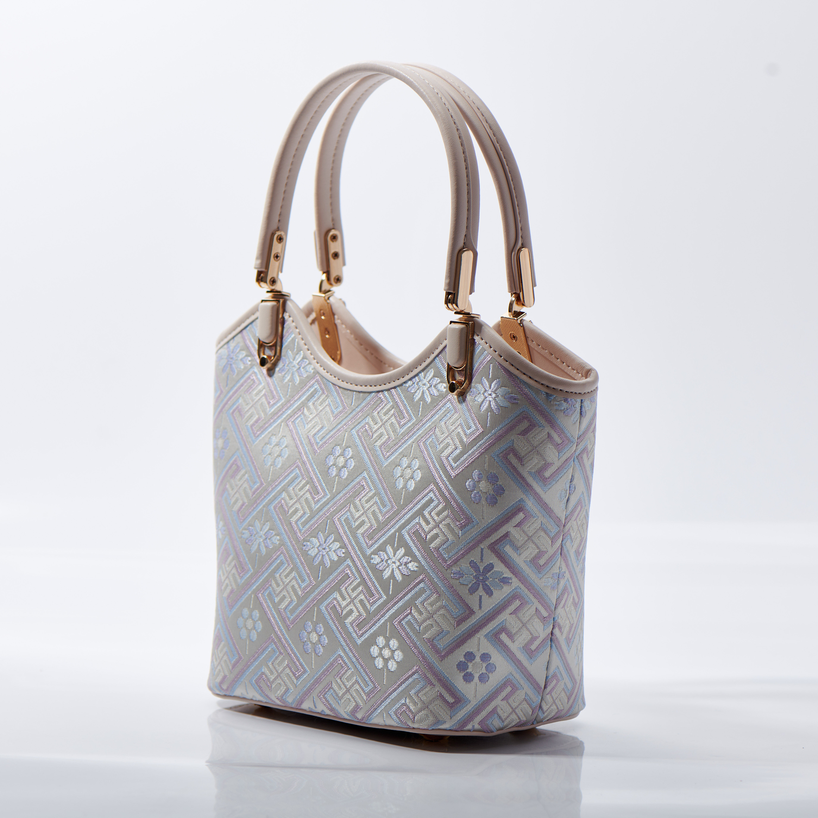 Embroidery Traditional Retro Style Handmade Brocade Daily Bucket HandBag