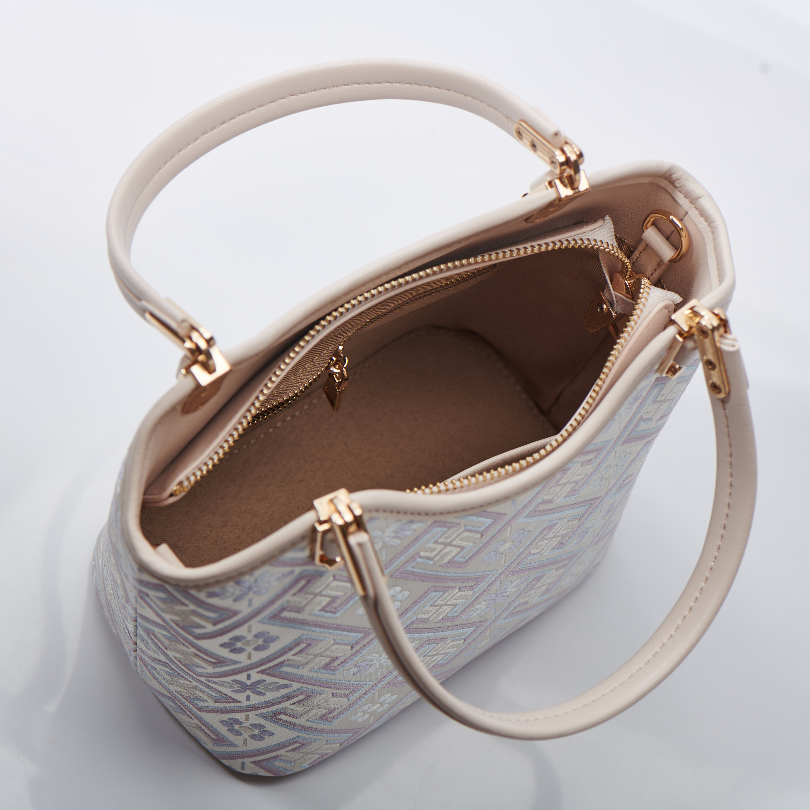 Embroidery Traditional Retro Style Handmade Brocade Daily Bucket HandBag