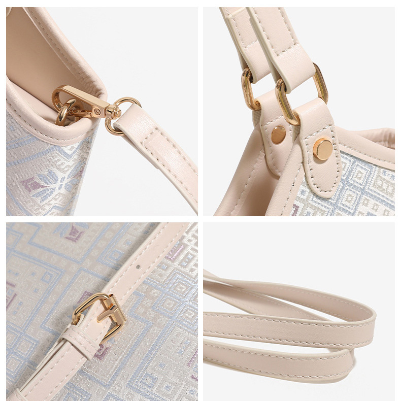 Light Weight Embroidery Large Size Handwoven Zhuang Pattern Modern Daily Tote Bag