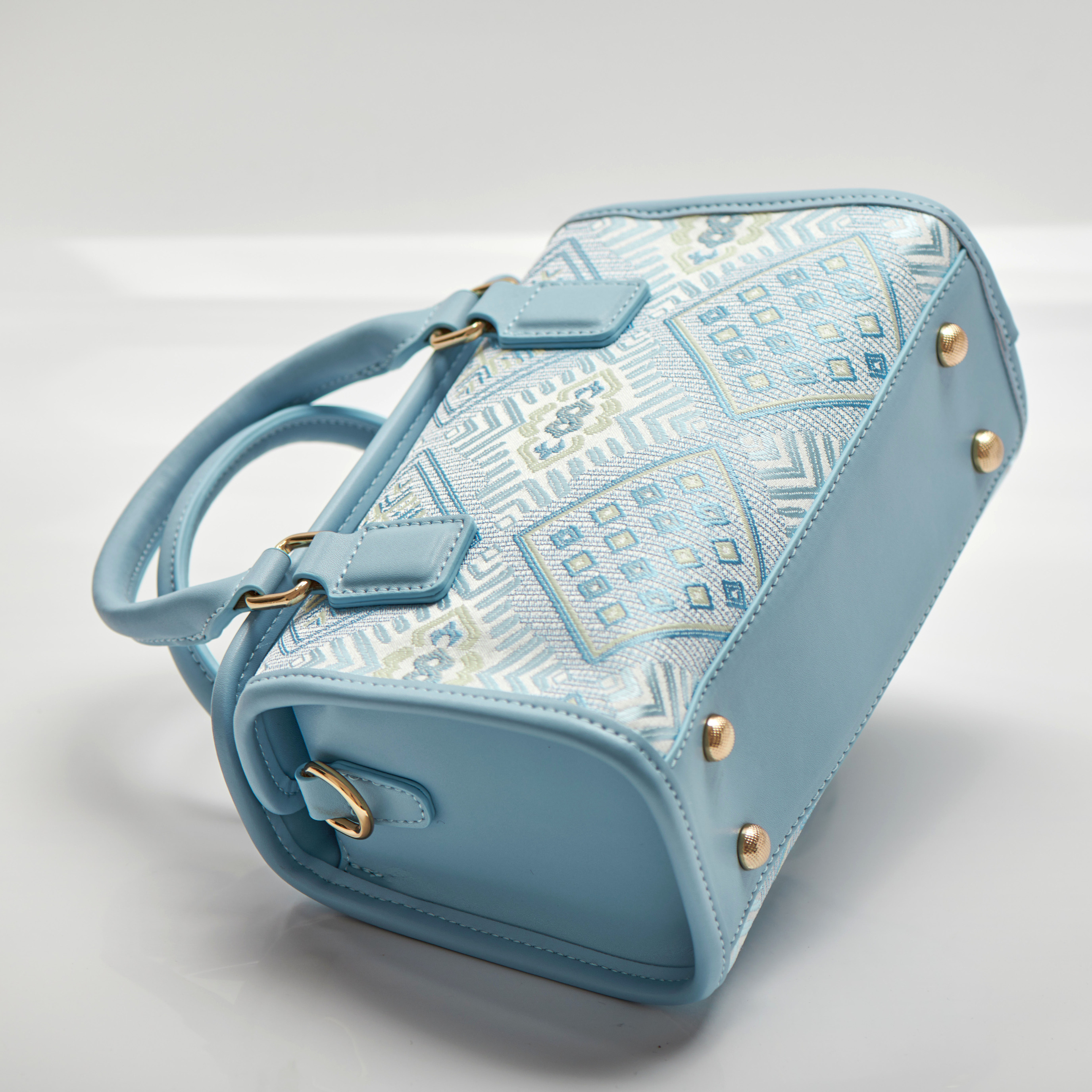 Medium Size Boho Embroidery Fanshion Handmade Brocade Pattern Handbag