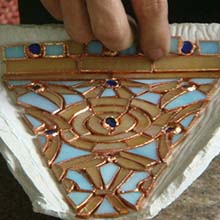 Step 3:Glass Pieces Assembly