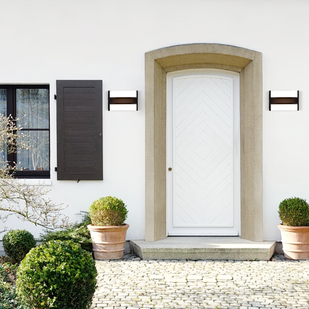 Modern Metal Rectangle Black Outdoor Wall Light Yard