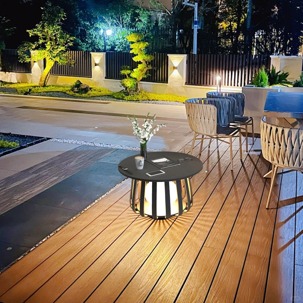 Modern Metal Table Shaped Black Outdoor Floor Lamp Courtyard