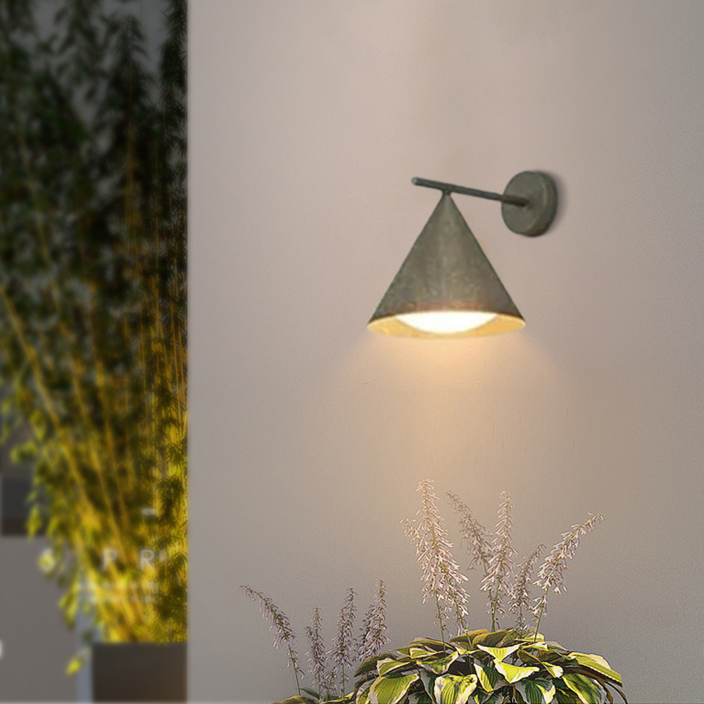 Minimalist Metal Conical Black Wall Lamp Hallway