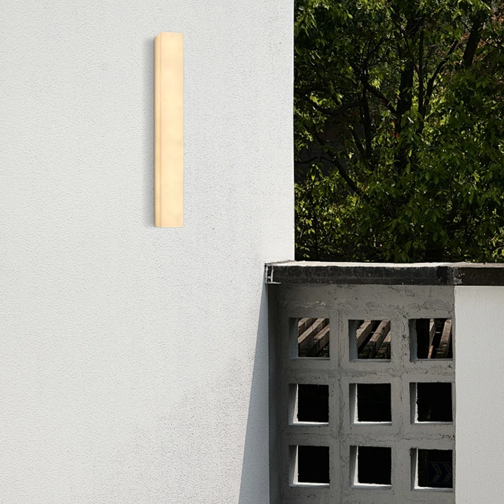 Minimalist Resin Rectangular White Outdoor Wall Lamp Outdoor | Riofu