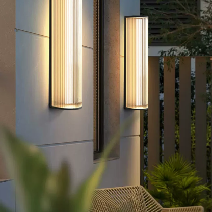 Modern Metal/Acrylic Cylindrical Black Wall Lamp Garden