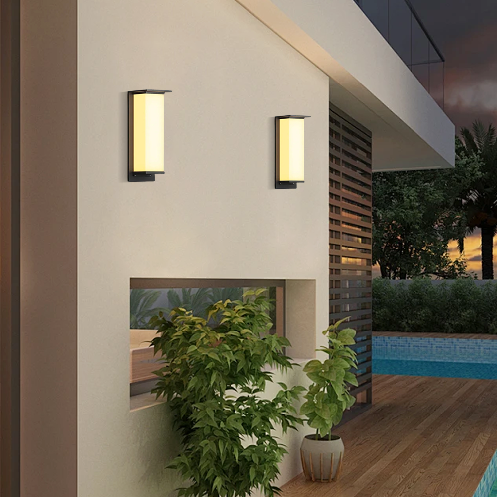 Modern Metal Acrylic Rectangular Black Outdoor Wall Lamp | Riofu