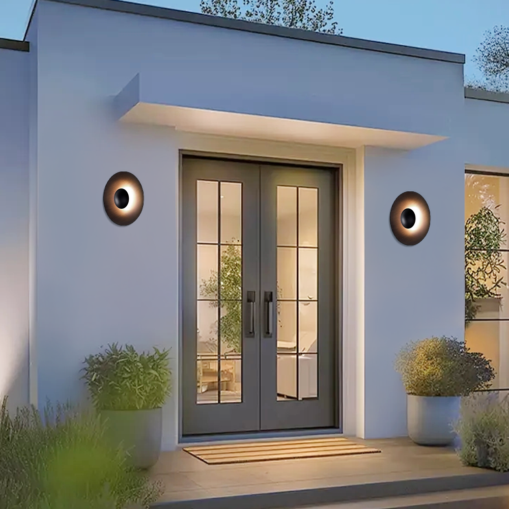 Vintage Metal Round Black White Wall Lamp Outdoor