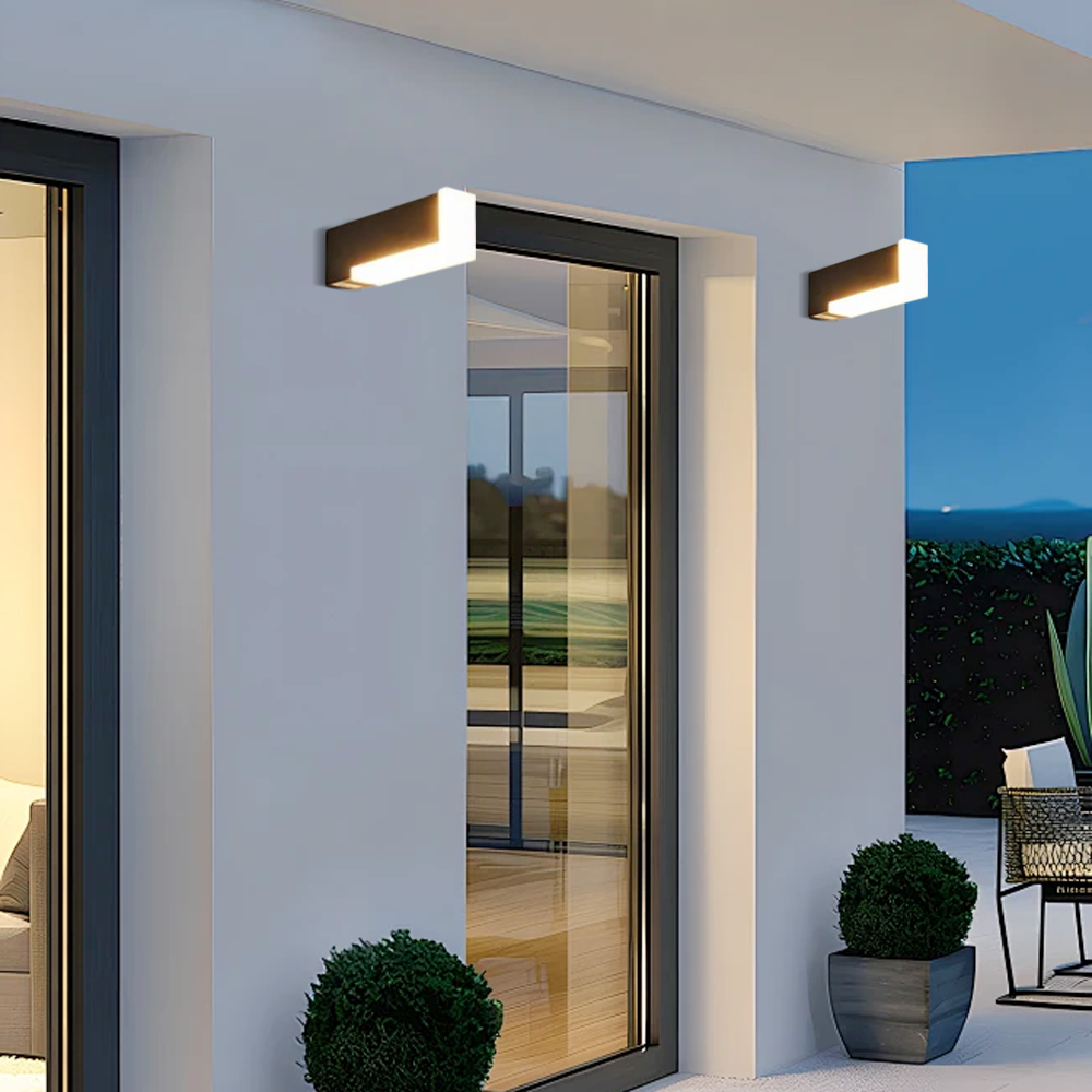 Modern Metal And Acrylic Polygonal Outdoor Wall Lamp Black