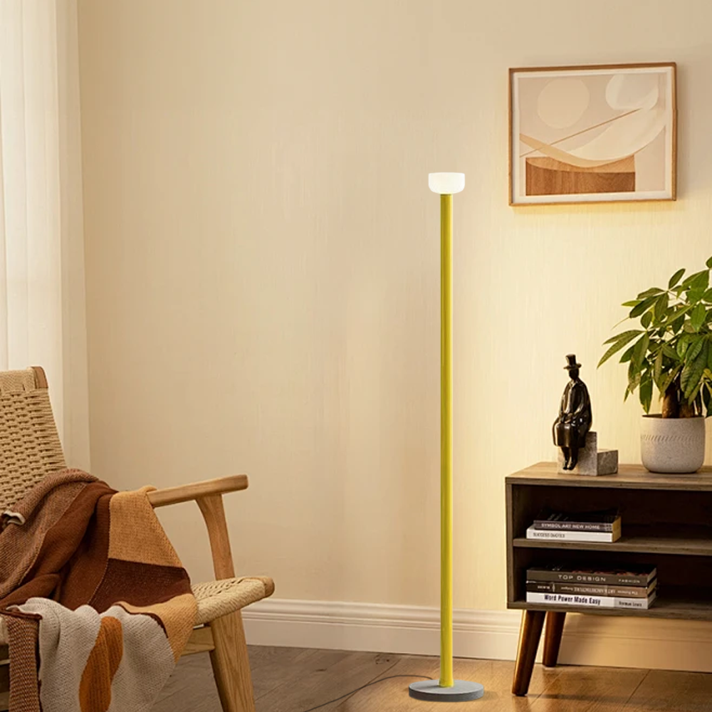 Minimalist Metal/Glass Linear Study Room Floor Lamp Black