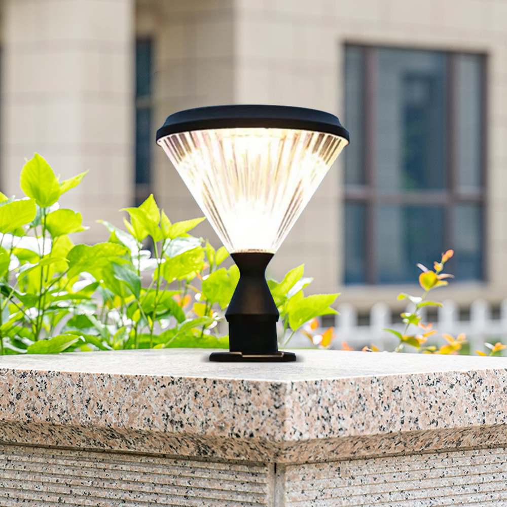 Modern Metal Acrylic Diamond Black Outdoor Pillar Light Solar