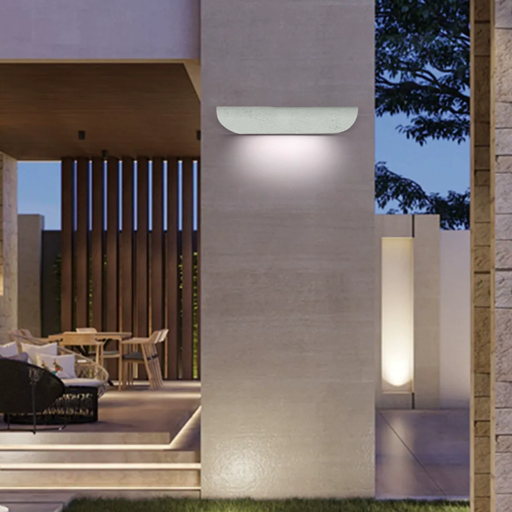 Minimalist Metal Acrylic Curved Black White Outdoor Wall Lamp