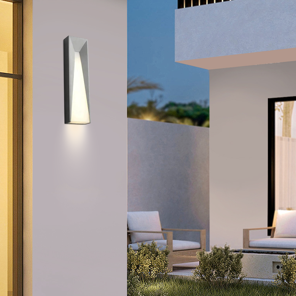 Industrial Metal Rectangular Passage Black/White Wall Lamp