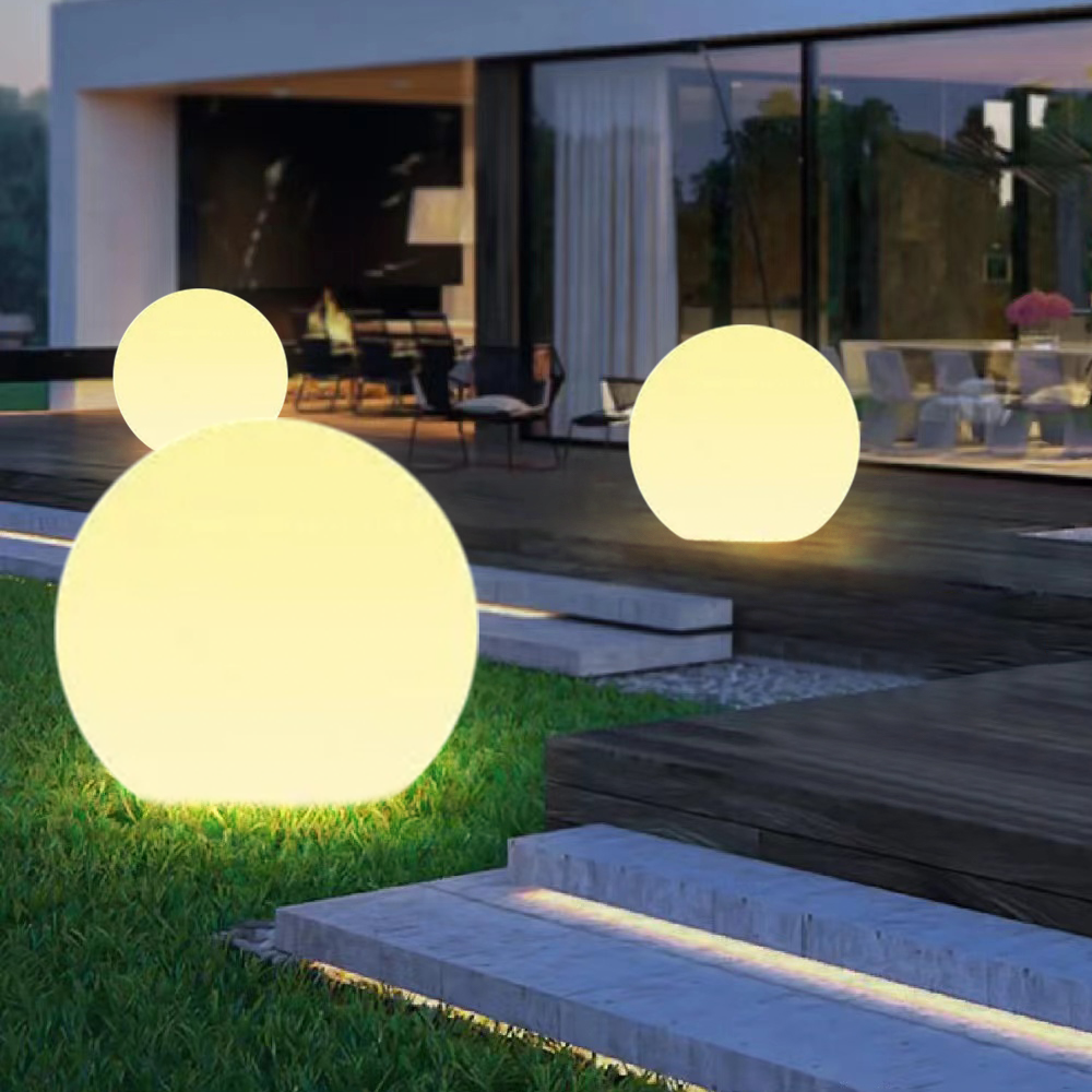 Modern Resin Globular White Outdoor Light Garden