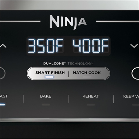 6 customizable functions Make meals and snacks for the whole family with Air Fry, Roast, Bake, Reheat, Keep Warm, and Dehydrate.