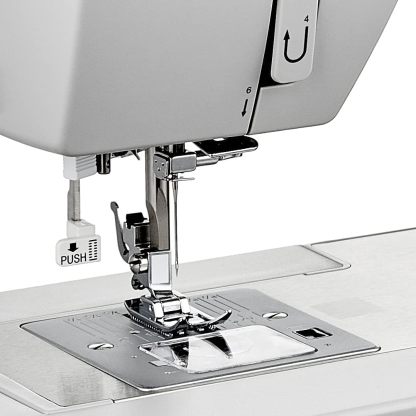 Máquina de coser SINGER 4423, gris