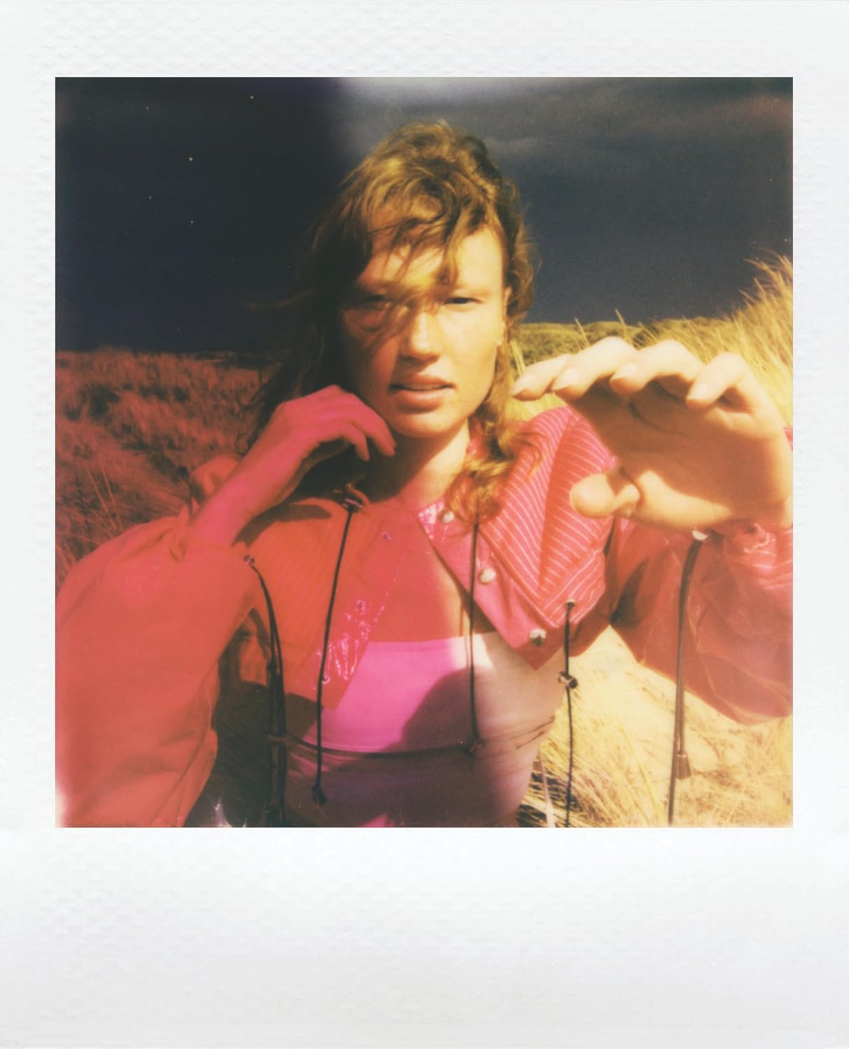 Polaroid Go Generation 2 - Mini cámara instantánea + Paquete de película (16 Fotos Incluidas) - Blanco (6282)