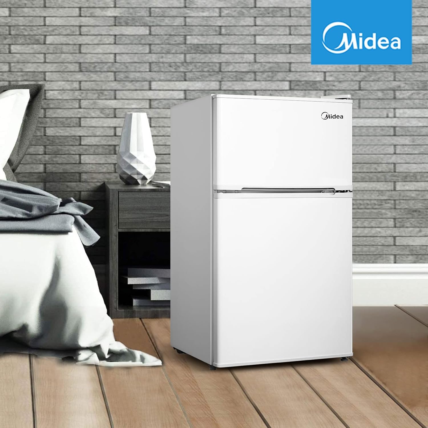 Midea WHD-113FSS1 Refrigerador compacto, 3.1 pies cúbicos, acero inoxidable
