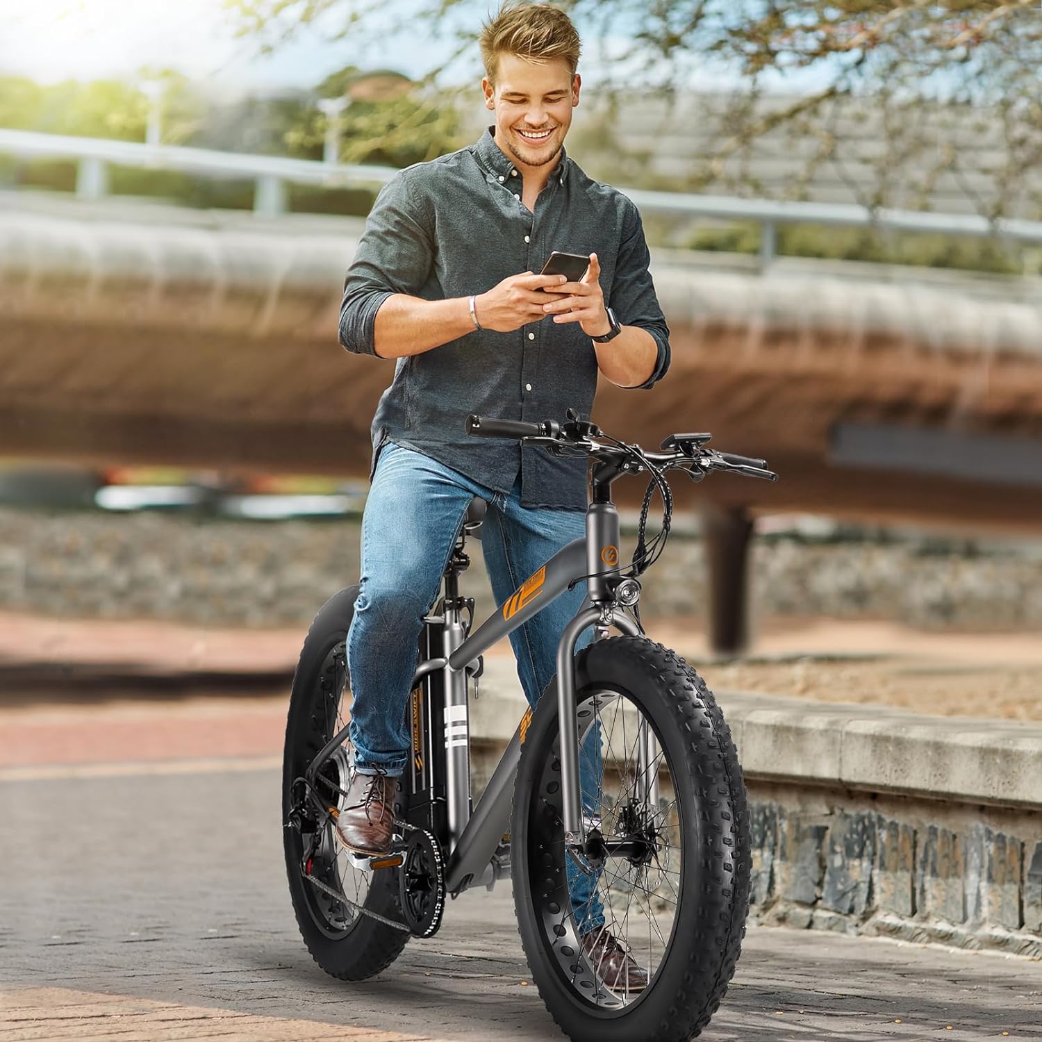 Bicicleta Eléctrica para Adultos,Motor de 500W, con Batería Removible de 48V 10 AH, Velocidad Máxima de 40 km/h, Neumáticos de 26”,Transmisión Shimano 6 velocidades,130kg, VB26 Cruiser