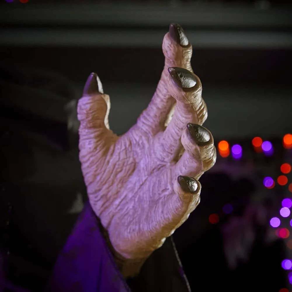 Promoción de último día: 49 % de descuento en Bruja flotante animada: envío gratuito hoy