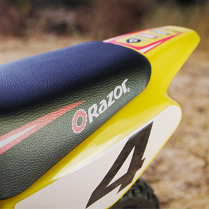Razor; MX650: Seat with Razor Logo