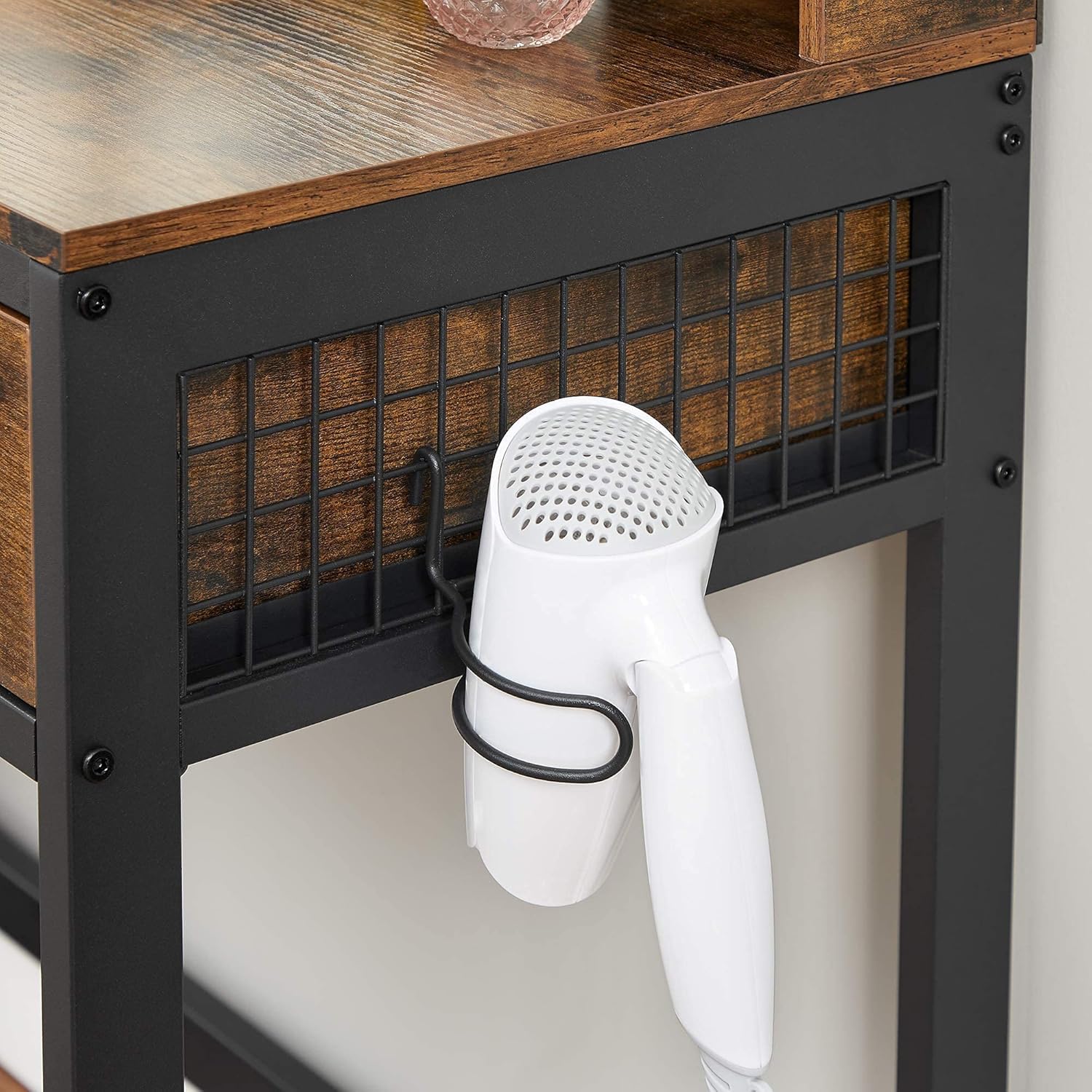 VASAGLE Juego de Mesa de Maquillaje con Espejo Triple, Tocador con Espejo y Taburete, 3 Cajones, Escritorio de Maquillaje, Soporte para Secador, Industrial, Marrón Rústico y Negro RVT004B01