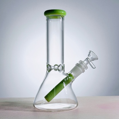 8" Classic Beaker Bong