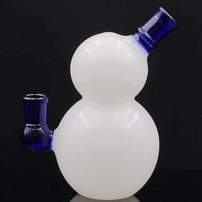 6" Snowman Bong