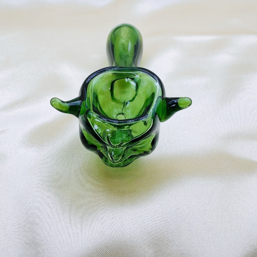 4" Yoda Face Pipe