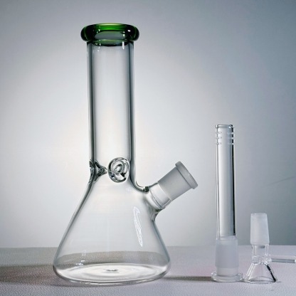 8" Classic Beaker Bong