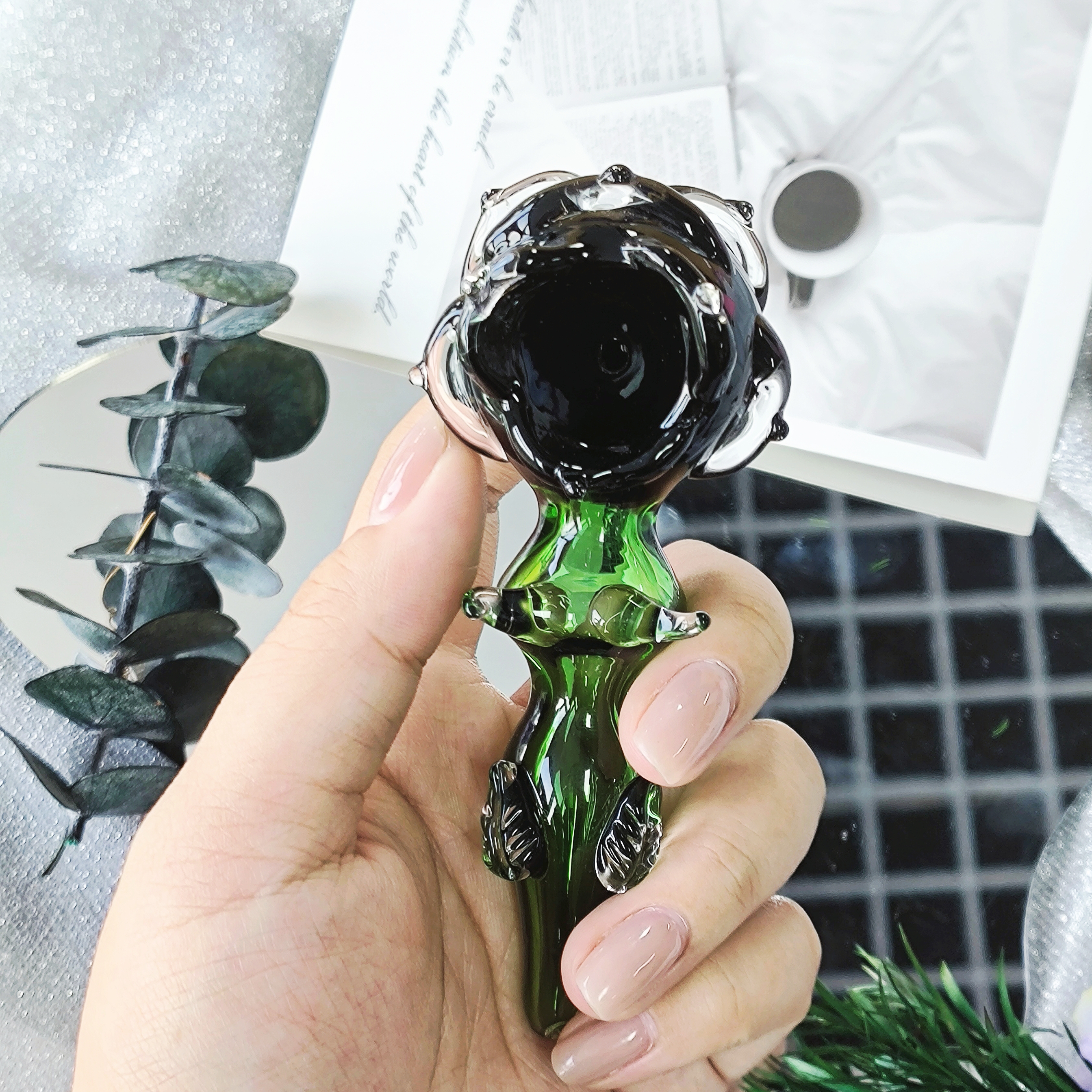 4" Rose Pipe