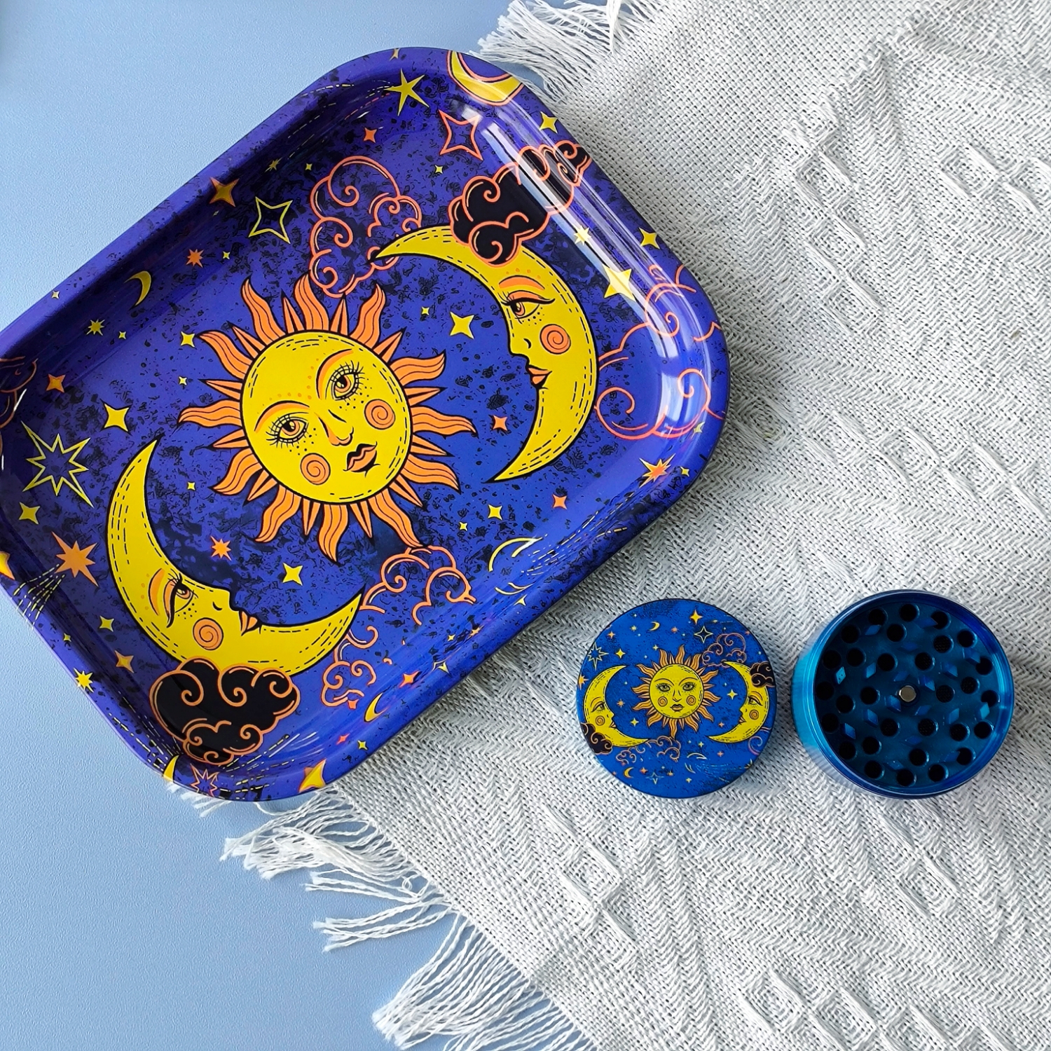 90's Celestial Rolling Tray with One Accessory, Metal Rolling Tray Kit, Ideal for Gifts, Easy to Carry