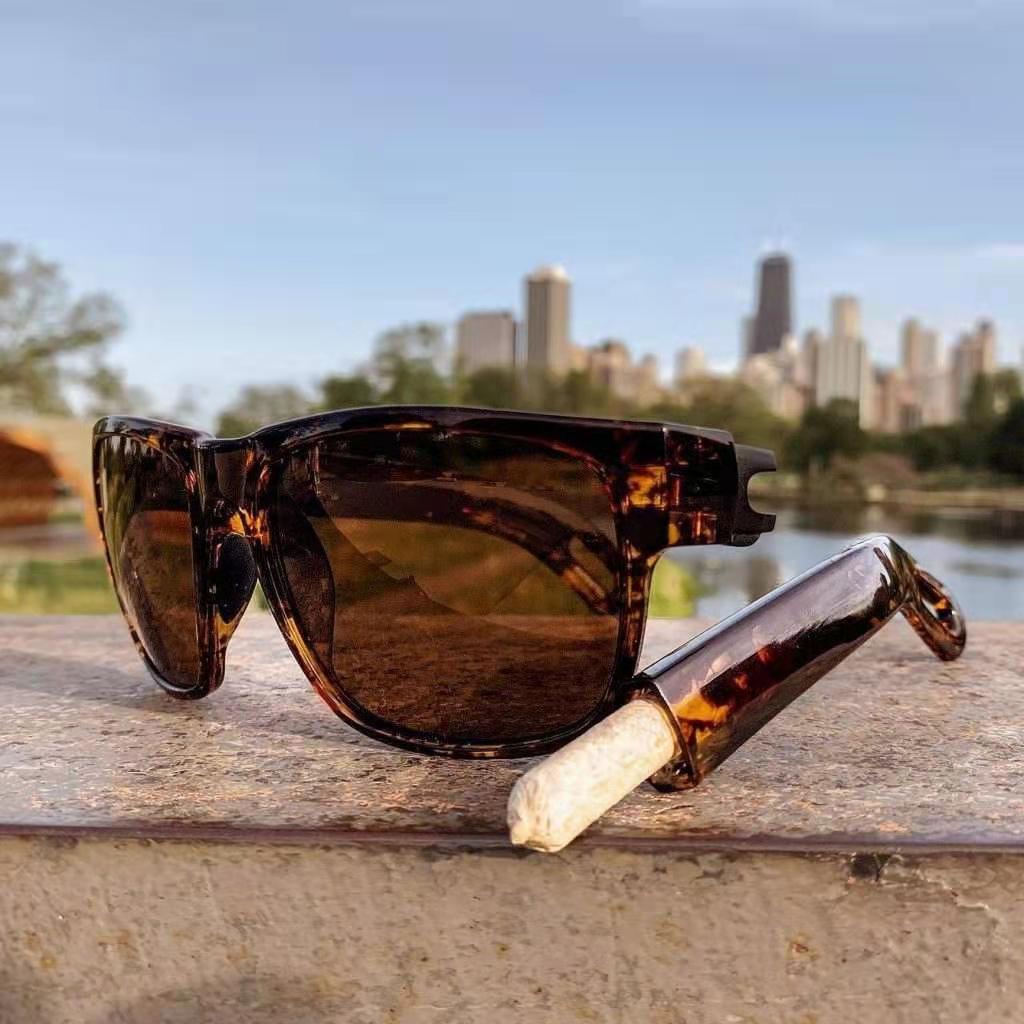 Honeypuff Sunglasses with secret stash Solar protection with secret storage gadge
