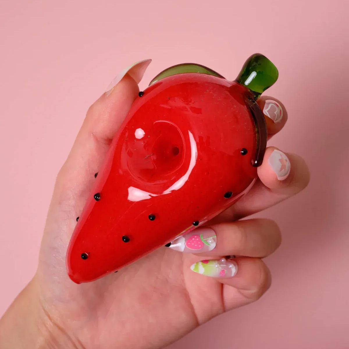 3.9" Strawberry Hand Pipe