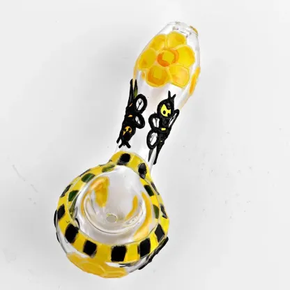 4" Bee Hand Pipe (glow in the dark)