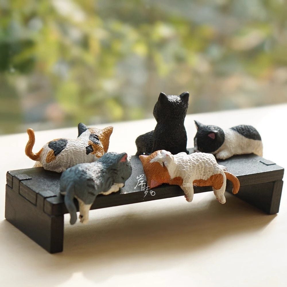 🔥Buy 2 Get 1 Free🐱✨ Mini Cat Desk Figurines – Set of 5 Adorable Handcrafted Kittens for Your Workspace 🖥️💕