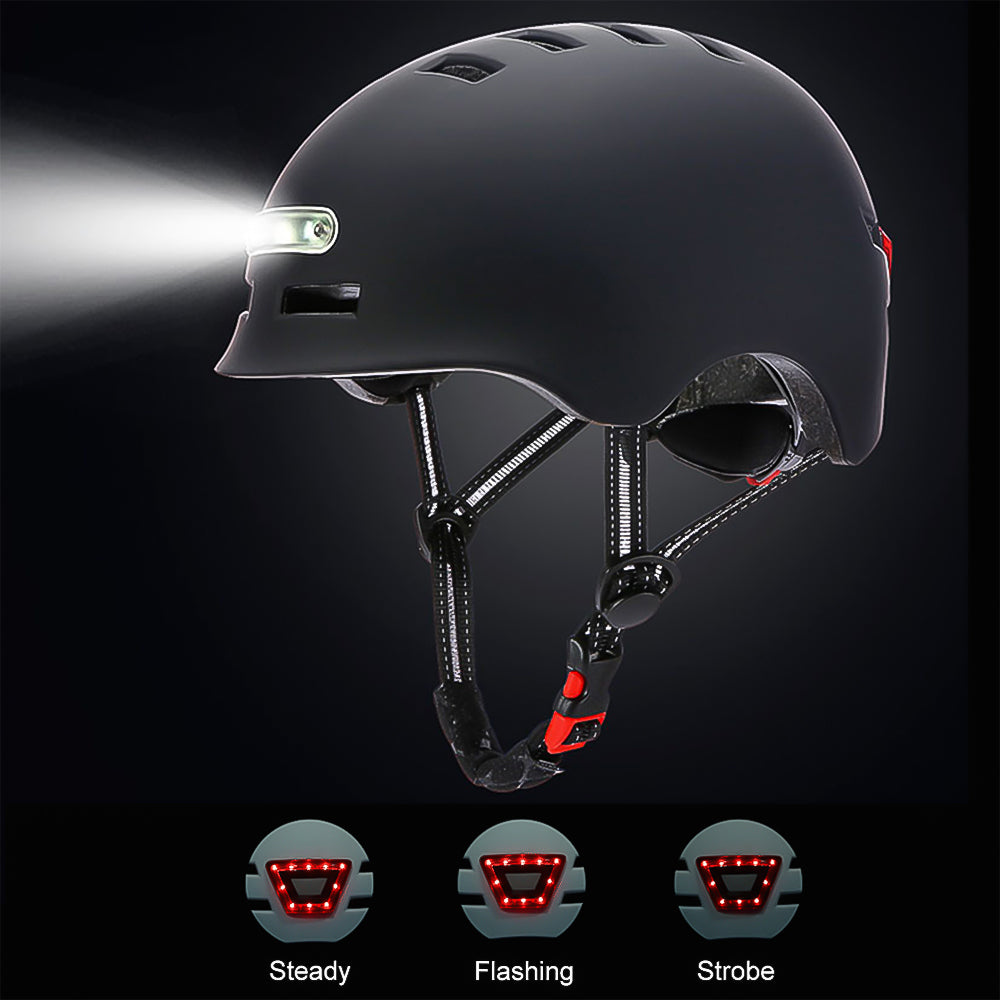 Fahrradhelm mit LED-Licht