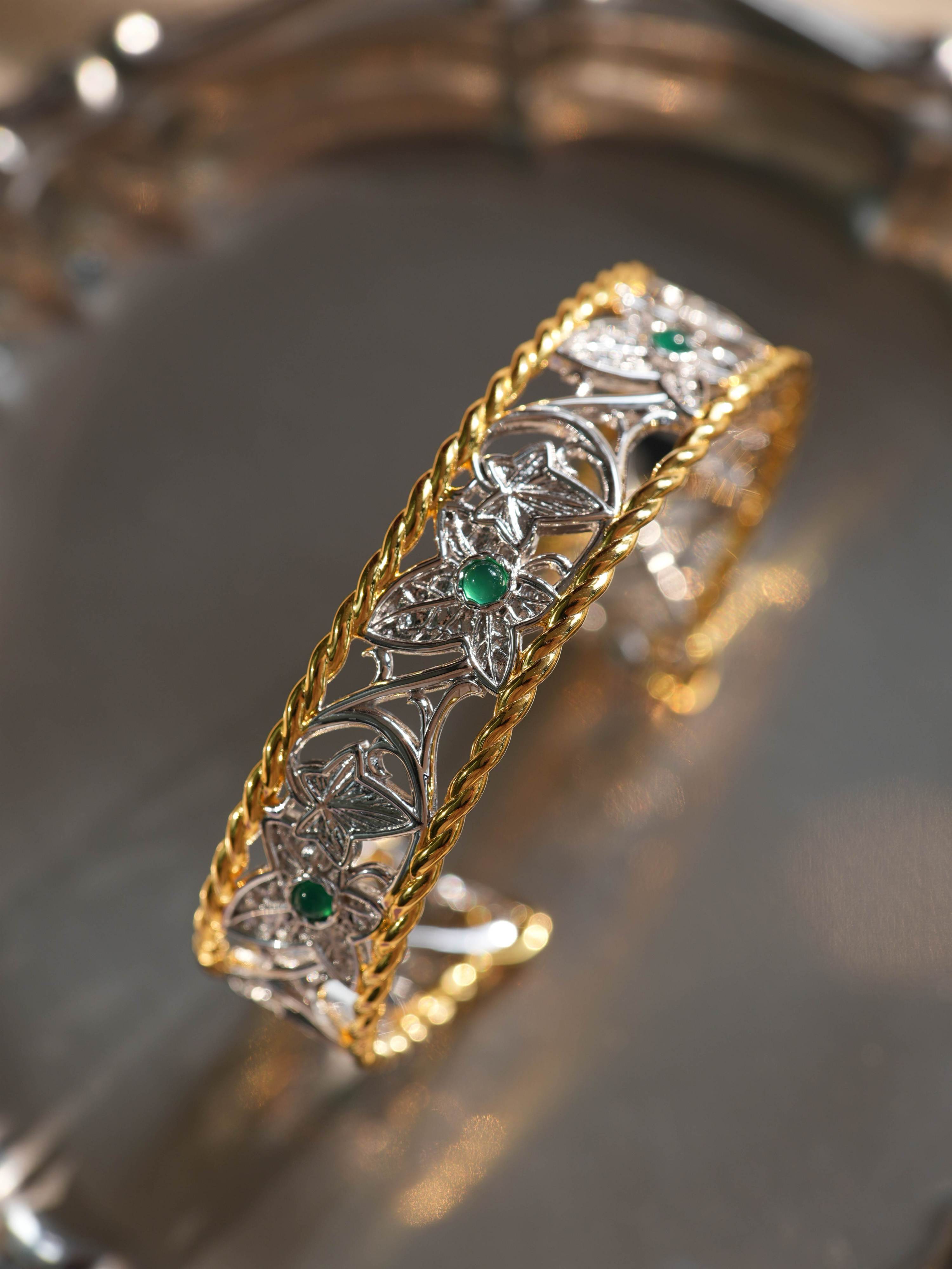 The Eternal Ivy Openwork Bracelet