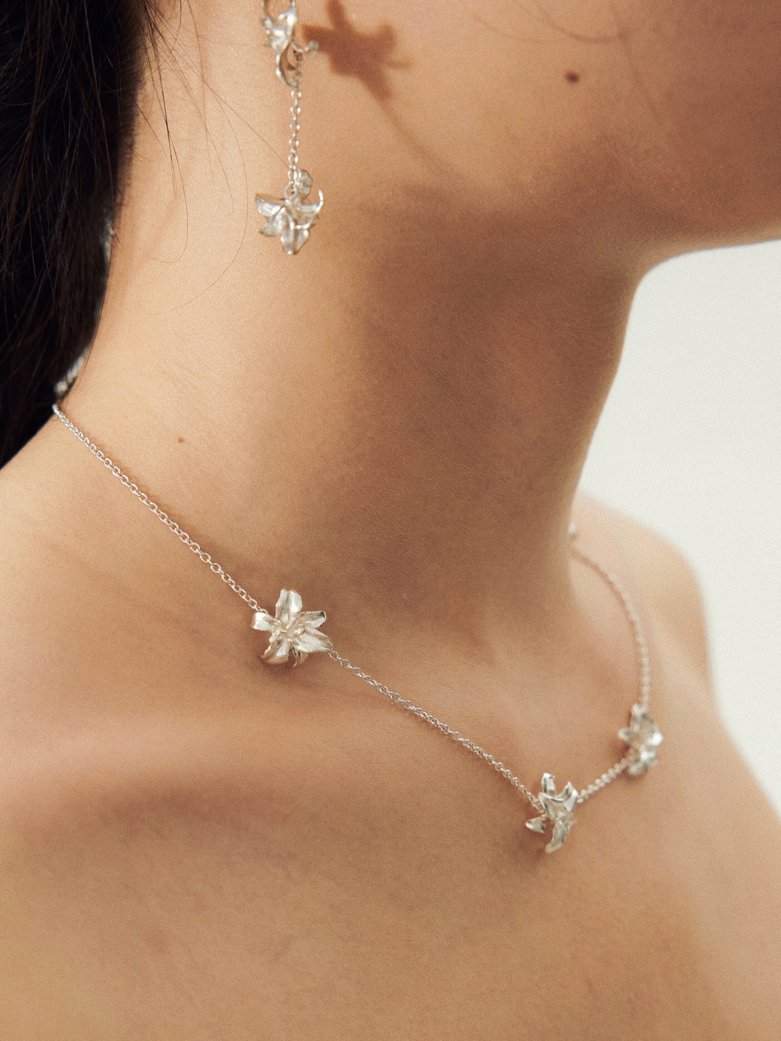 Oriental Lily Necklace + Oriental Lily Earring - Zijuan Jewelry